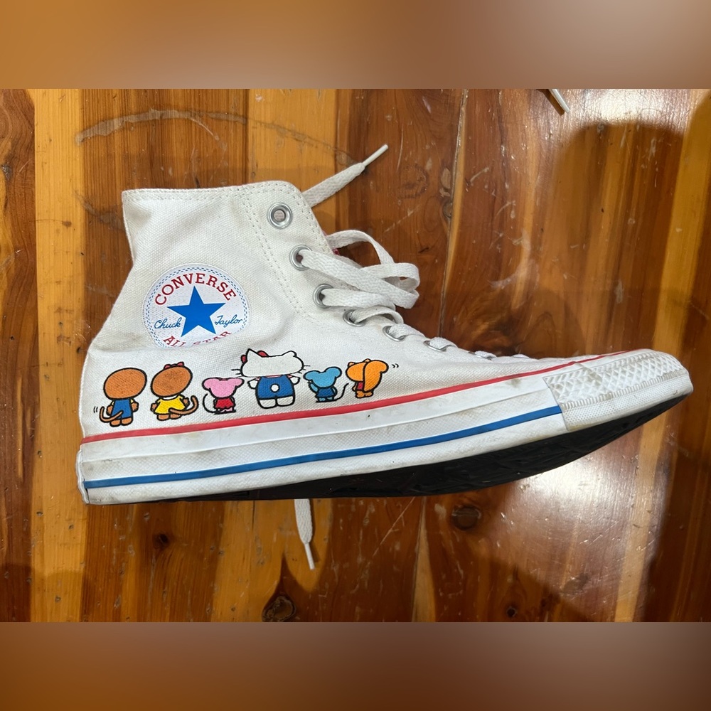 Converse Hello Kitty x Chuck Taylor All Star Canvas High Top Classic White - Picture 2 of 13